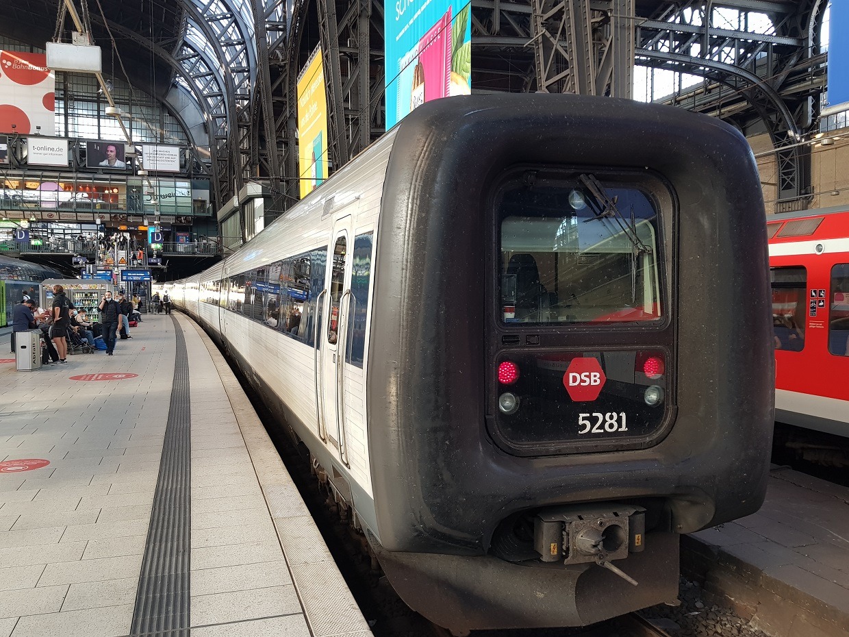 Express trains in Europe: EuroCity, Eurostar, TGV and ICE - Train-Ride.com