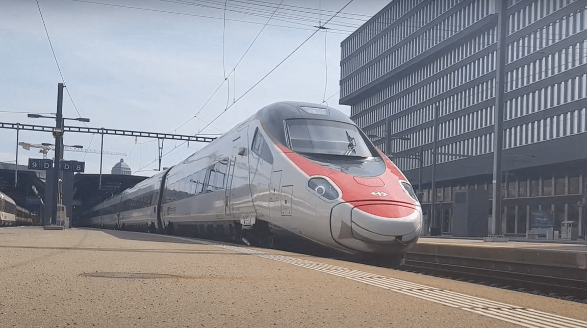 I Rode in First Class on a European High-Speed Train for $160; Thalys